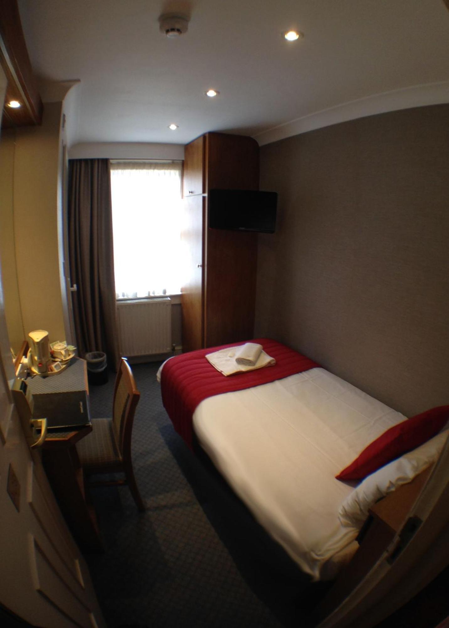 Columbus Hotel Londra Dış mekan fotoğraf