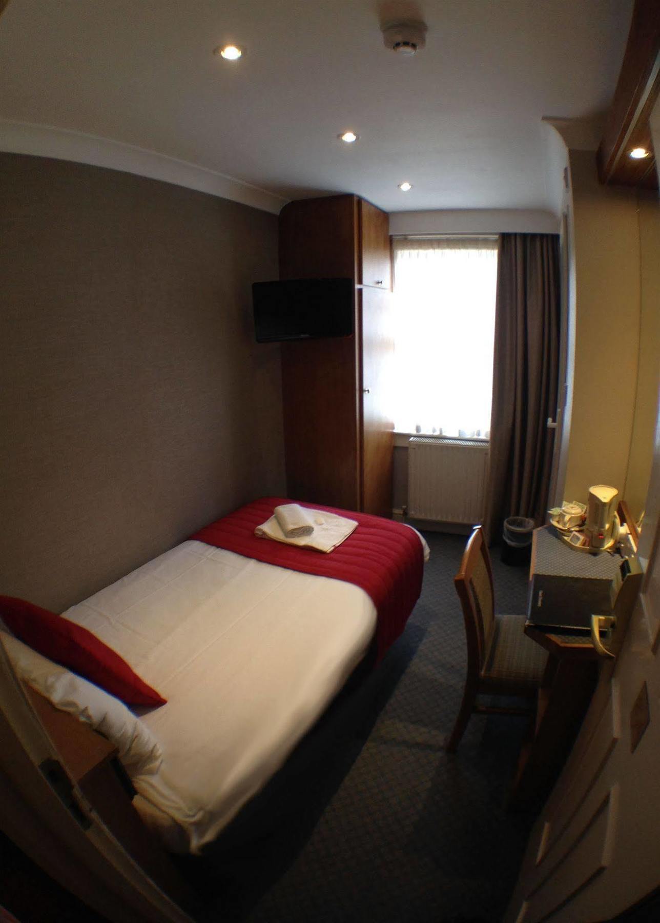 Columbus Hotel Londra Dış mekan fotoğraf